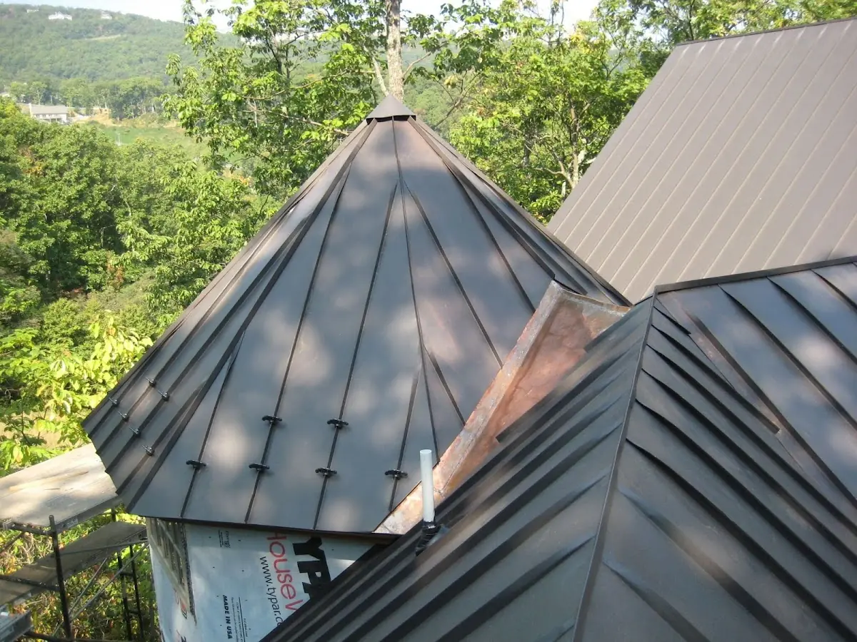 Professional Roof Tarp Installation by Craftsman Roofing in Goldsmith